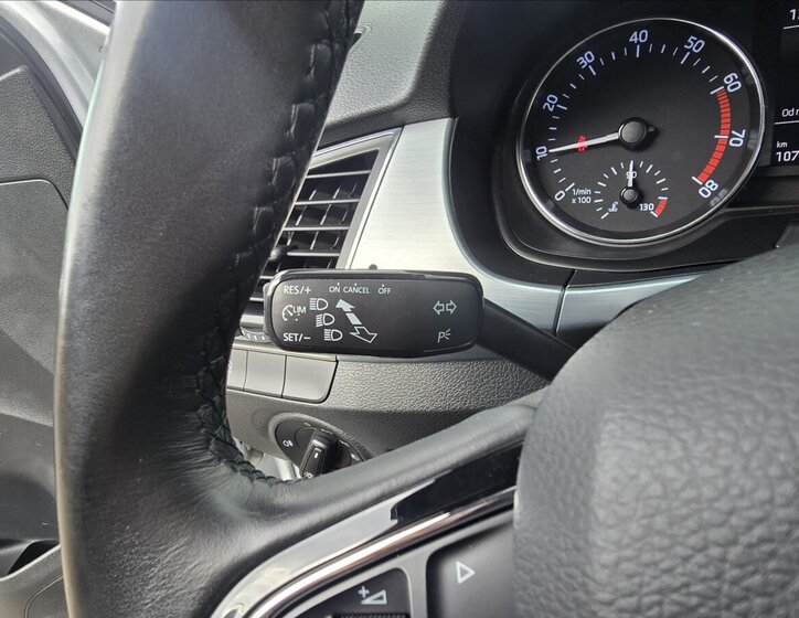 Škoda Fabia Hatchback 999,0 70 kw