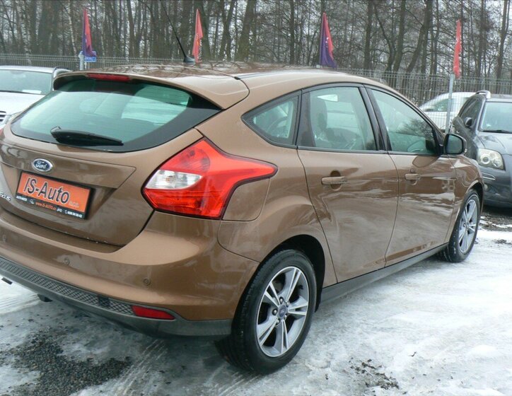 Ford Focus 6