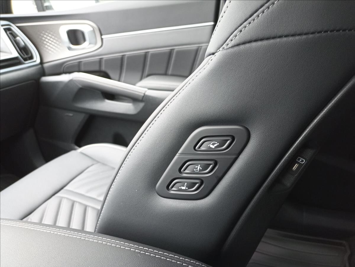 KIA Ostatní SUV 2,2 l 142 kw