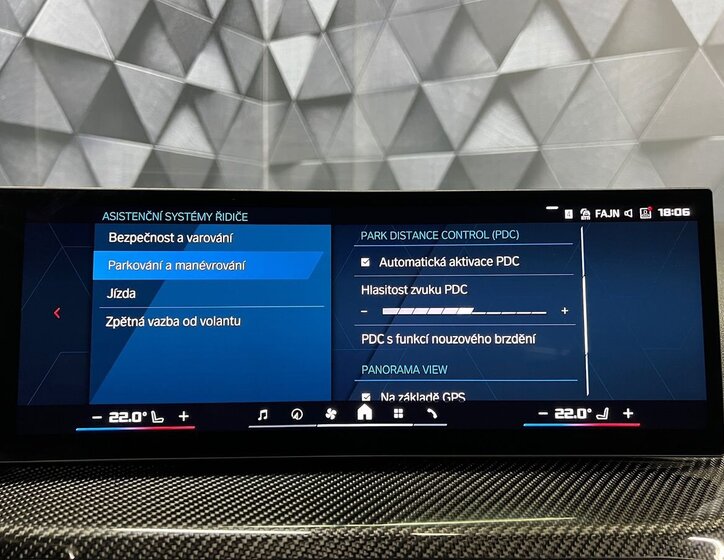 BMW M3 Sedan / Limuzína 3,0 l 390 kw