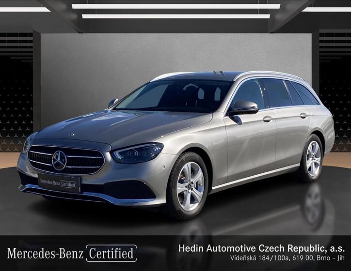 Mercedes-Benz Třídy E 1