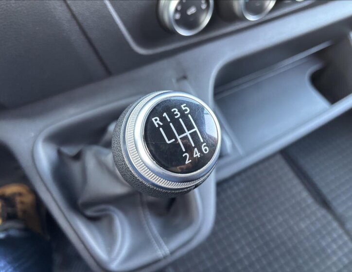 Opel Movano Valník 2,3 l 110 kw