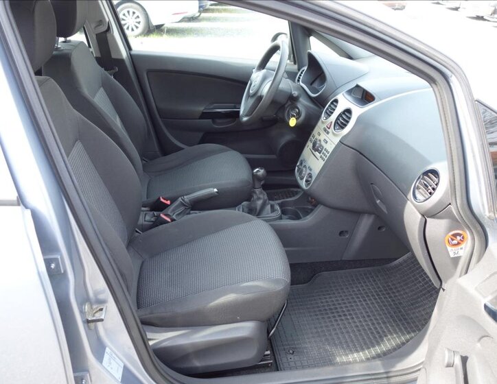 Opel Corsa Hatchback 1,2 l 59 kw