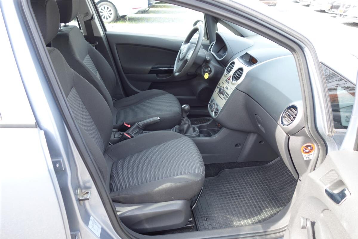 Opel Corsa Hatchback 1,2 l 59 kw