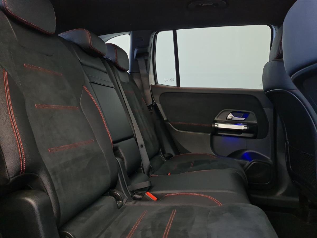 Mercedes-Benz GLB SUV 1,3 l 120 kw