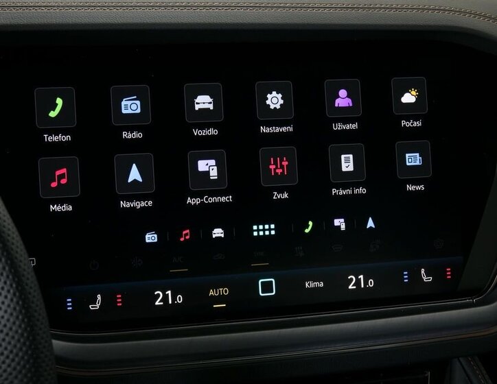 Volkswagen Touareg SUV / Terénní 3,0 l 210 kw