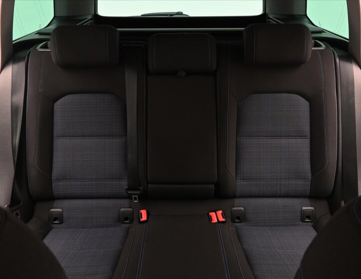 Volkswagen Passat Kombi 1,4 l 115 kw