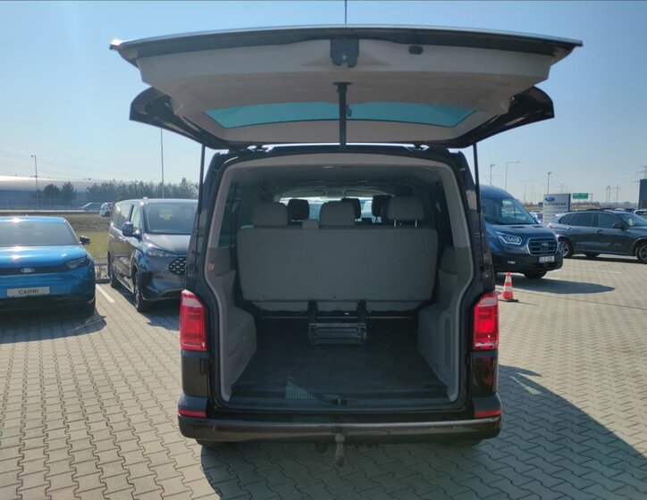 Volkswagen Caravelle MPV 2,0 l 150 kw