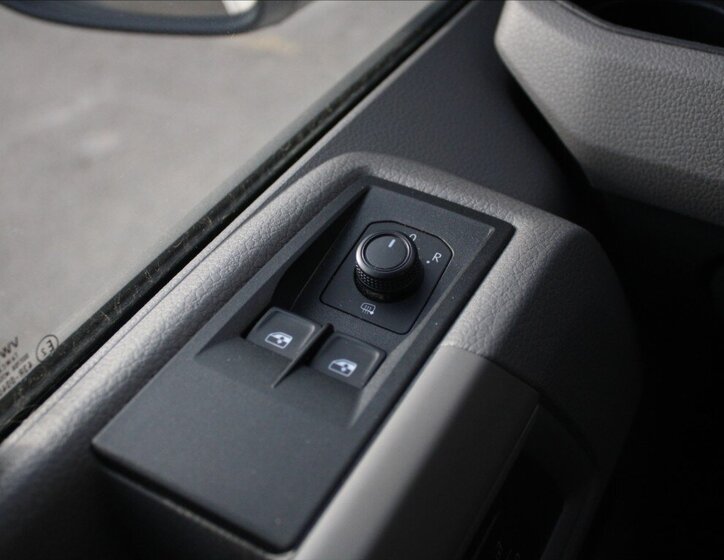 Volkswagen Crafter Skříň 2,0 l 103 kw