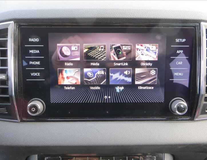 Škoda Karoq SUV 1,5 l 110 kw