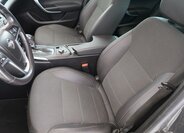 Opel Insignia 9