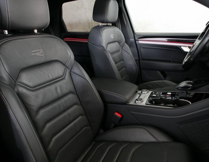 Volkswagen Touareg SUV / Terénní 3,0 l 210 kw