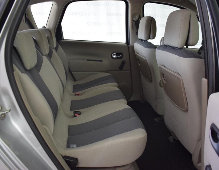 Renault Scénic MPV 1,6 l 83 kw