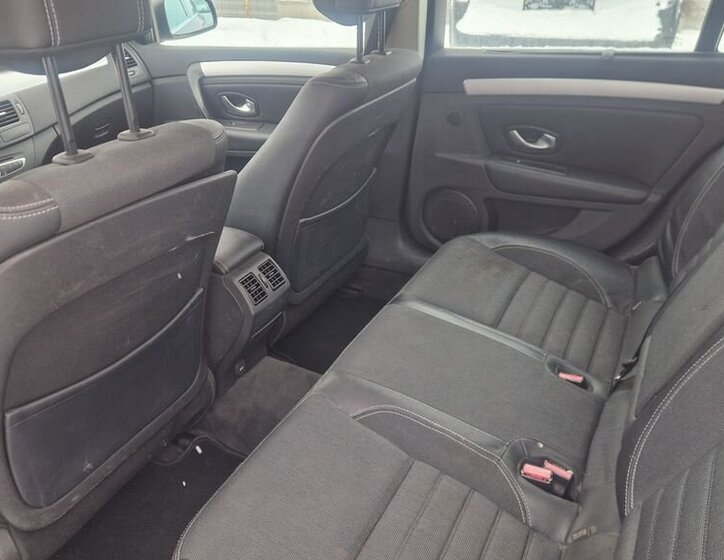 Renault Laguna Sedan 2,0 l 110 kw