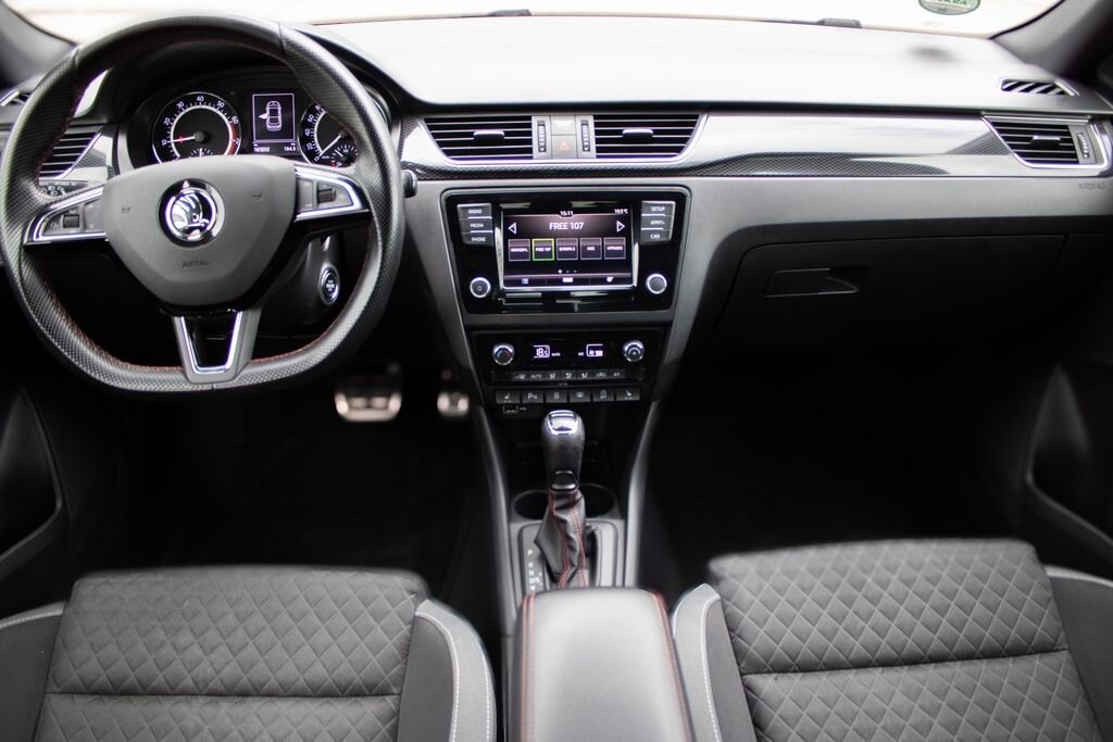 Škoda Rapid Sedan / Limuzína 999,0 81 kw