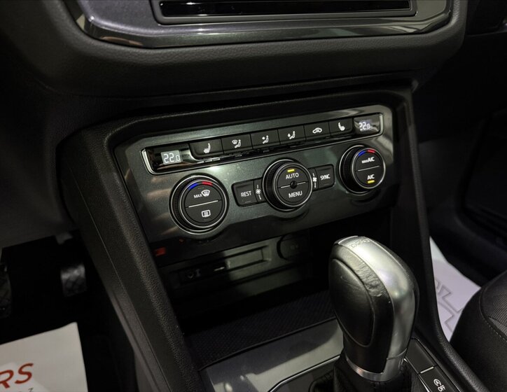 Volkswagen Tiguan 15