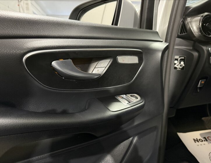 Mercedes-Benz Třídy V Kombi 2,0 l 174 kw