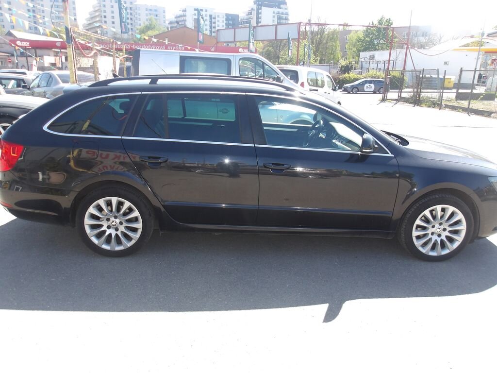 Škoda Superb Kombi 2,0 l 125 kw