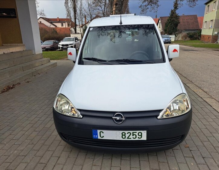 Opel Combo Skříň 1,2 l 55 kw