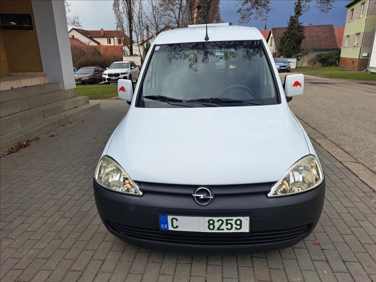 Opel Combo Skříň 1,2 l 55 kw