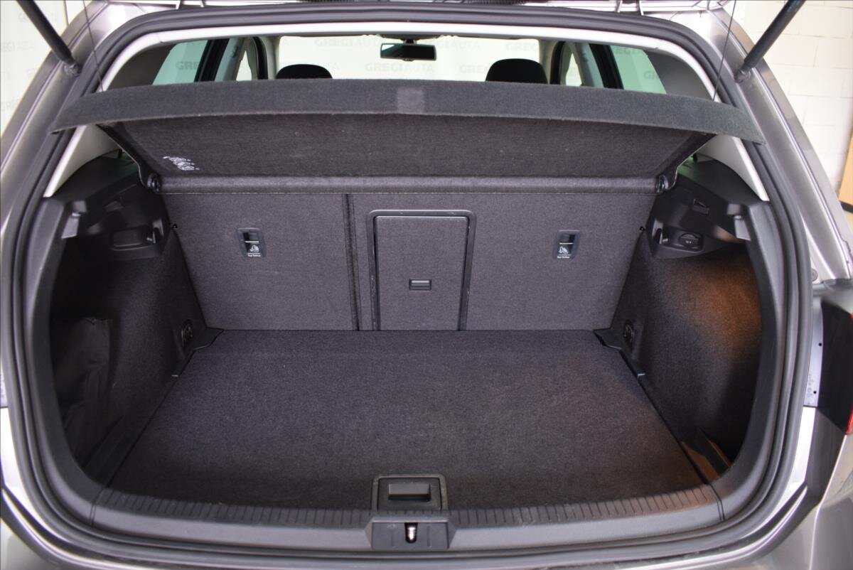 Volkswagen Golf Hatchback 1,4 l 90 kw