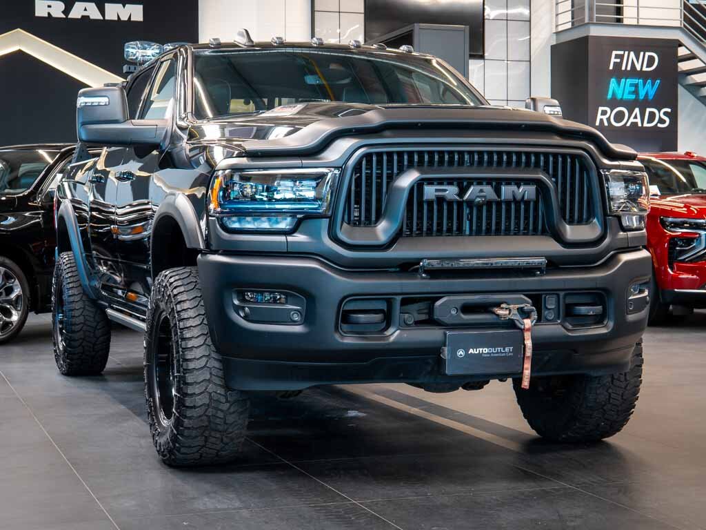 Dodge RAM Pick-up 6,4 l 306 kw