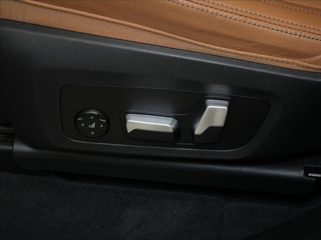 BMW X3 SUV / Terénní 3,0 l 210 kw