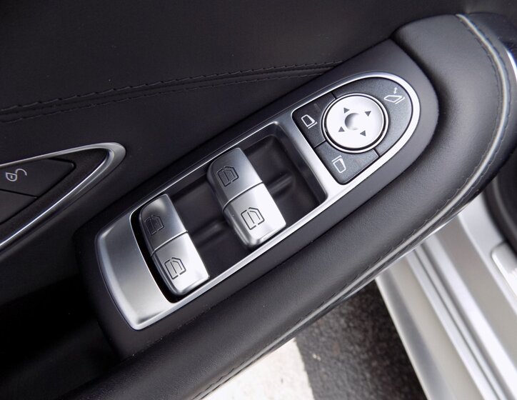 Mercedes-Benz Třídy S Ostatní 5,5 l 430 kw