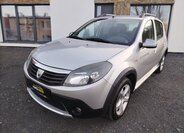 Dacia Sandero Hatchback 1,6 l 64 kw