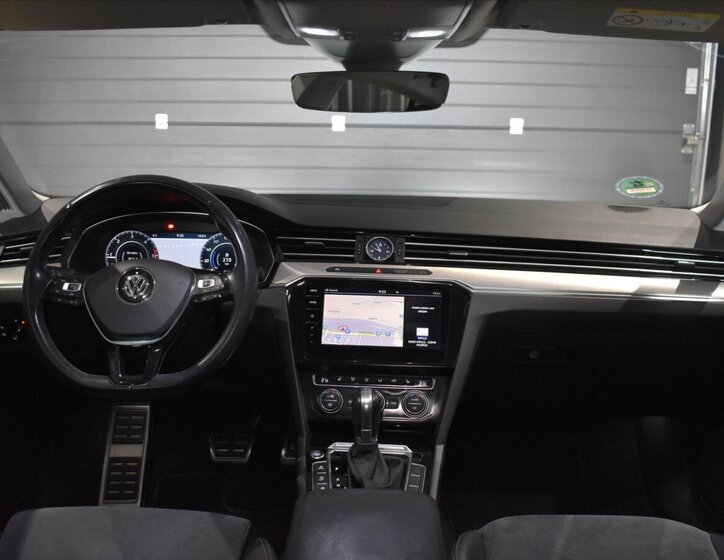 Volkswagen Arteon Liftback 2,0 l 176 kw