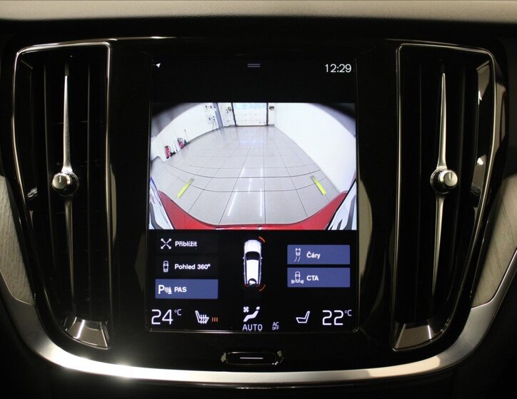 Volvo V60 Kombi 2,0 l 257 kw