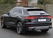 Audi SQ8 47