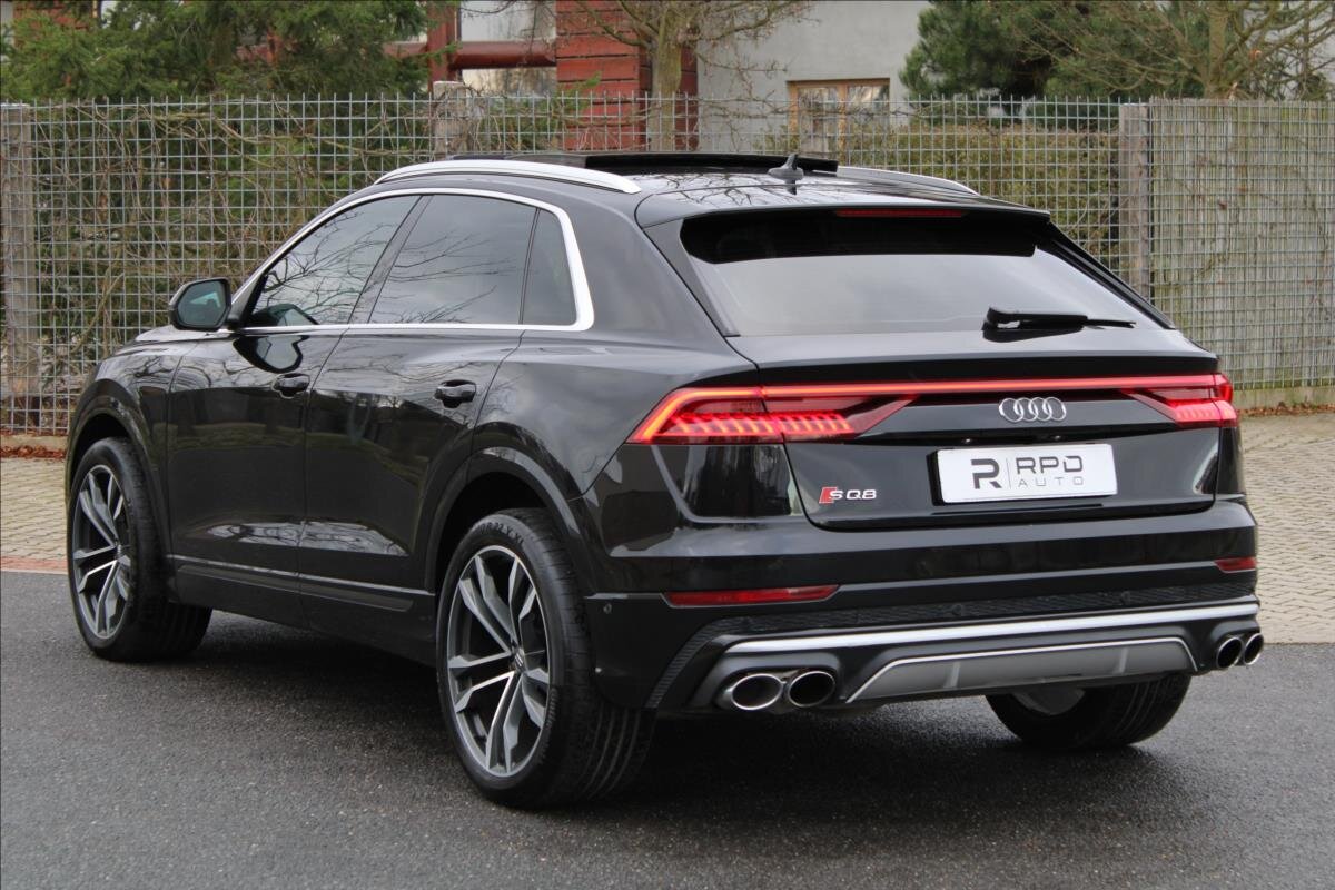 Audi SQ8