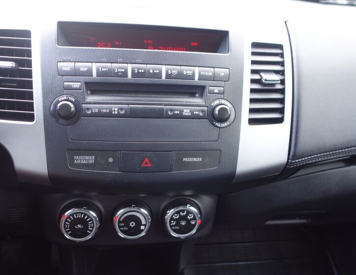 Mitsubishi Outlander 28