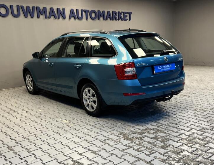 Škoda Octavia 14
