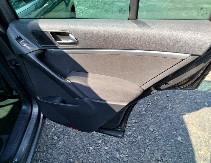 Volkswagen Tiguan SUV / Terénní 1,4 l 118 kw