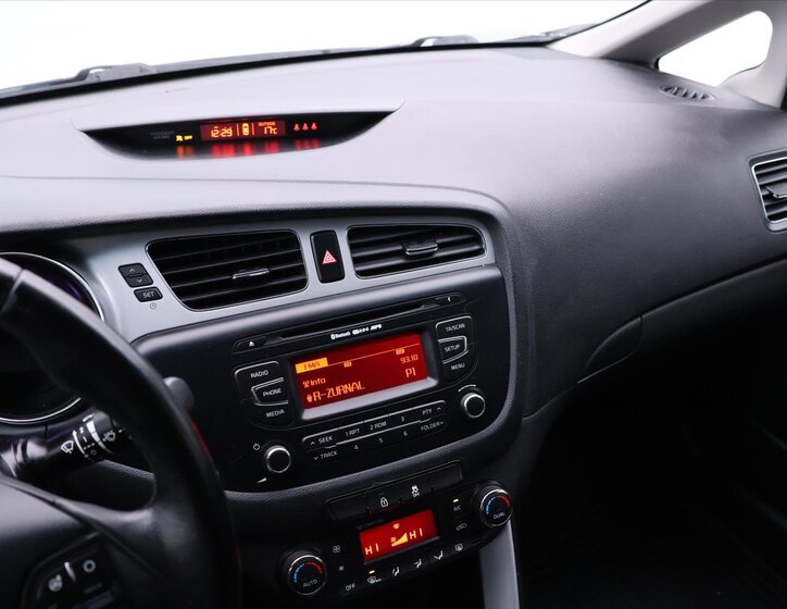 KIA Ceed Hatchback 1,6 l 99 kw