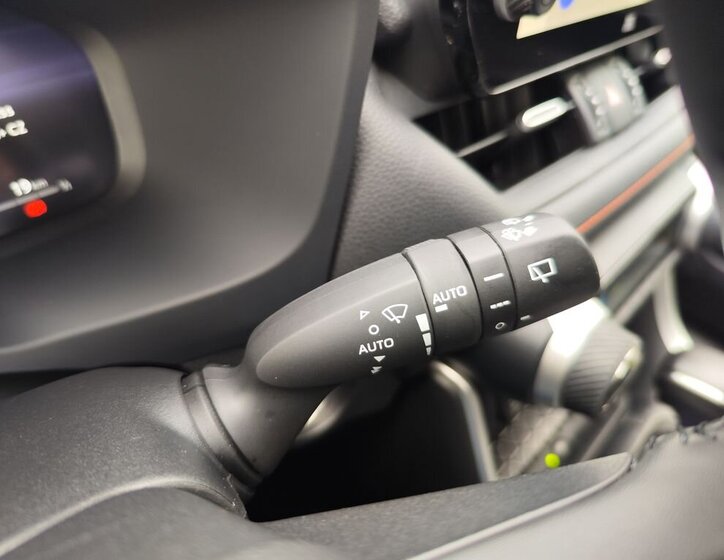 Toyota RAV4 Kombi 2,5 l 131 kw