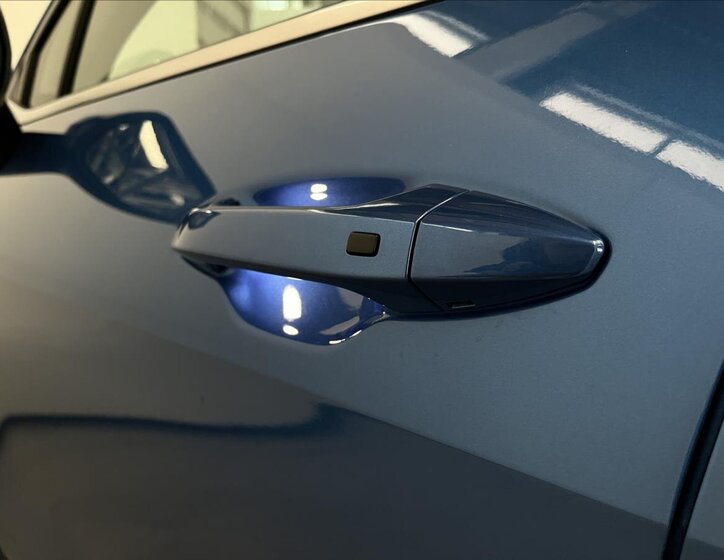 KIA Sportage SUV 1,6 l 118 kw