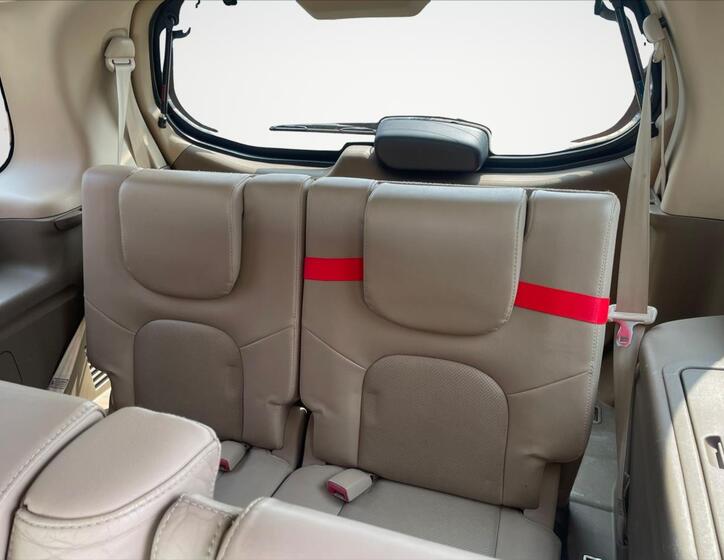 Nissan Pathfinder 10