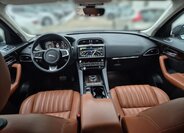 Jaguar F-Pace SUV 3,0 l 221 kw