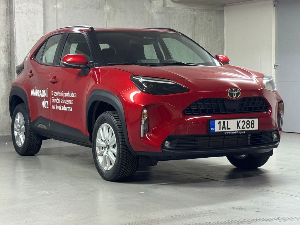 Toyota Yaris Cross SUV 1,5 l 68 kw