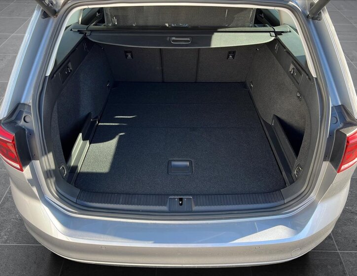 Volkswagen Passat Kombi 2,0 l 110 kw