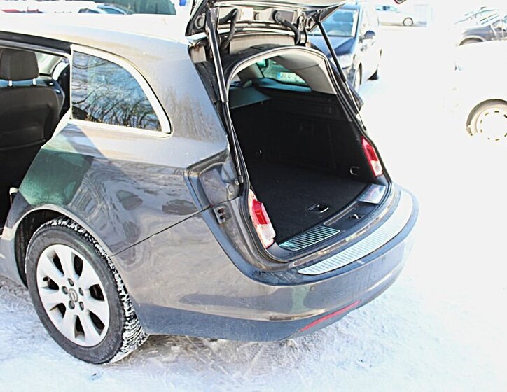 Opel Insignia Kombi 2,0 l 120 kw