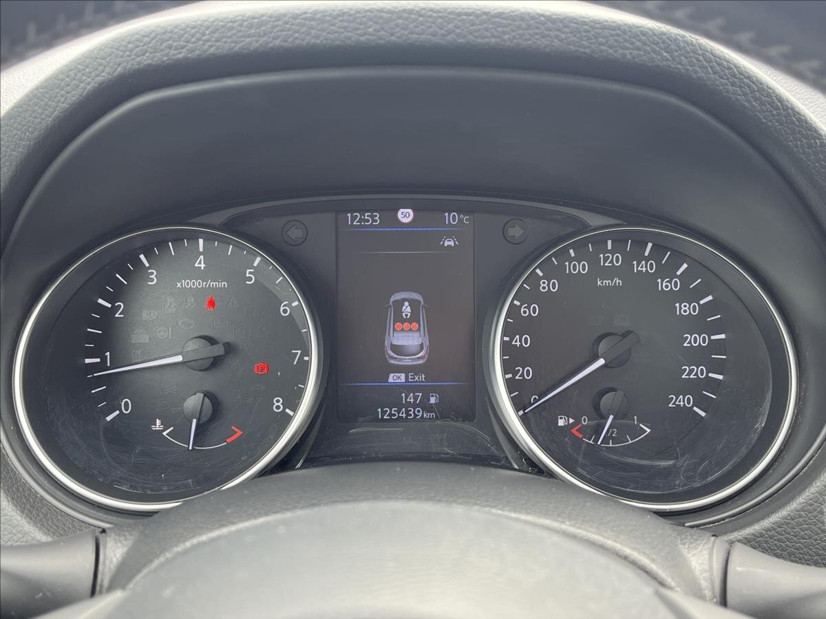 Nissan Qashqai SUV / Terénní 1,3 l 103 kw