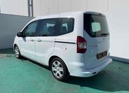 Ford Tourneo Courier 4