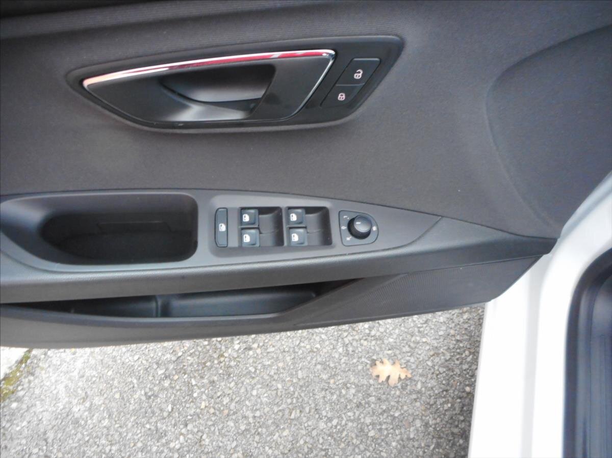 Seat Leon Hatchback 1,4 l 90 kw