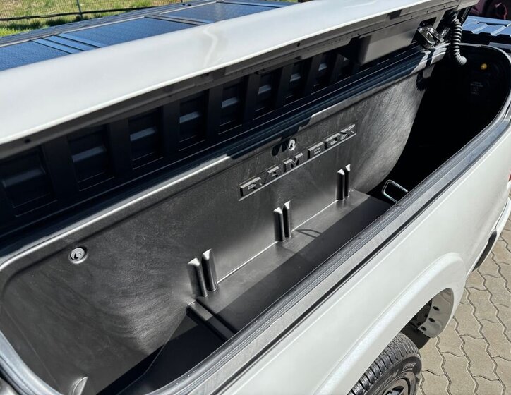 Dodge RAM Pick-up 3,0 l 403 kw