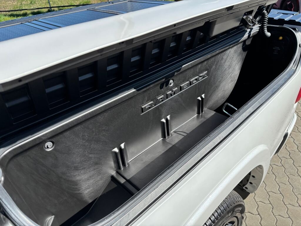 Dodge RAM Pick-up 3,0 l 403 kw