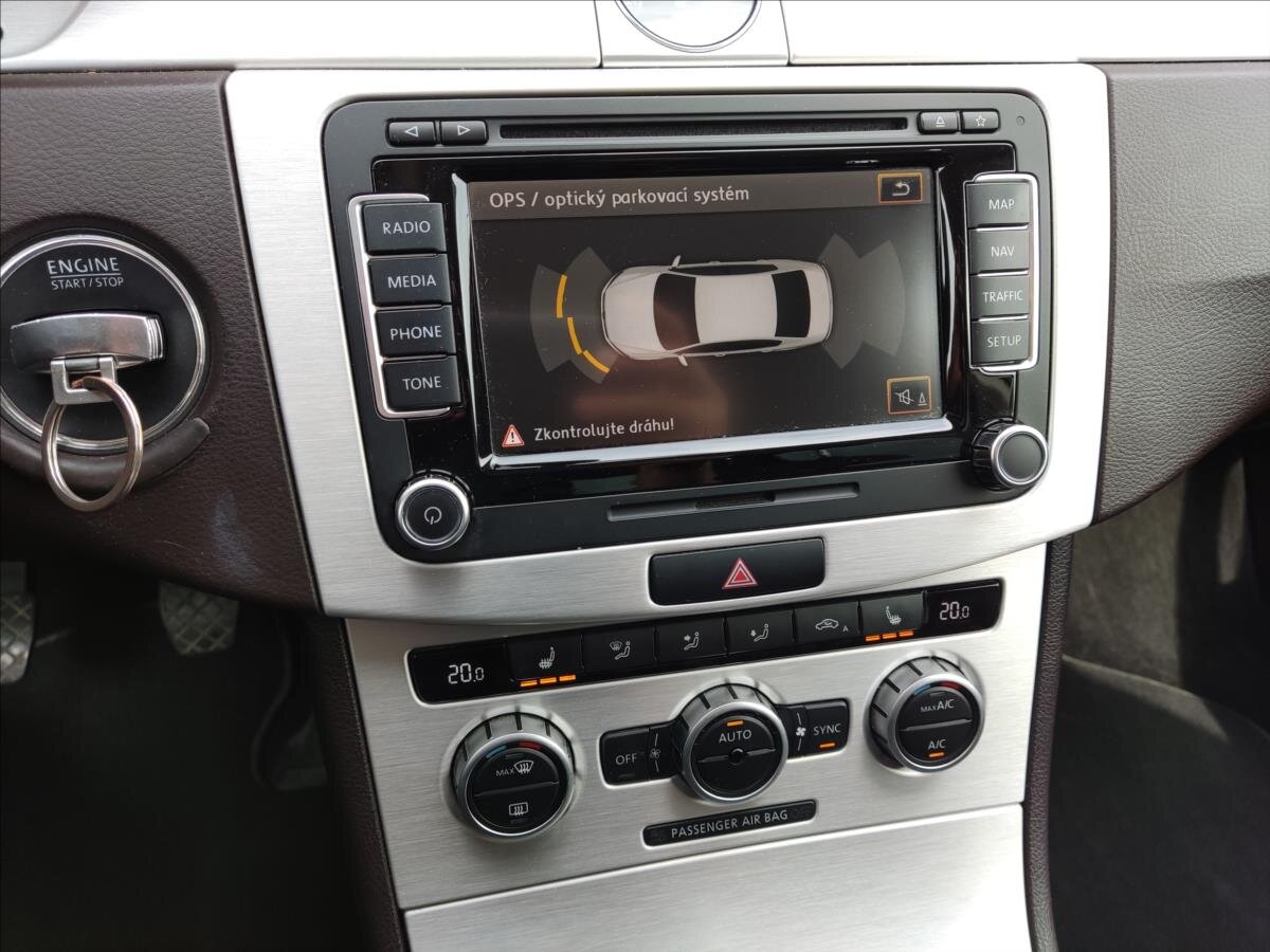 Volkswagen Passat Sedan / Limuzína 2,0 l 130 kw